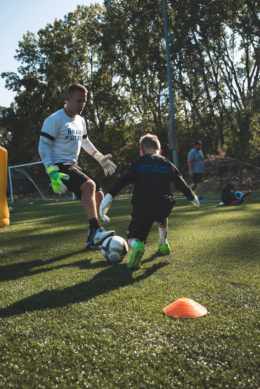 BRAVO FUTBOL ACADEMY (July 7th, 8th, 9th KEEPER CAMP): Grades 3-8